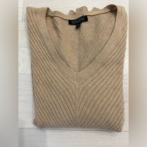 Banana republic lightweight sweater
